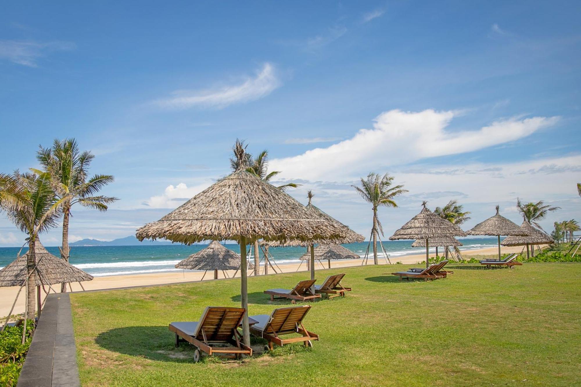 Ocean Pool Retreat In Da Nang